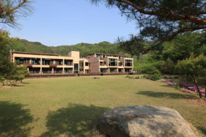 Hugel Heim Pension Pyeongchang-Gun